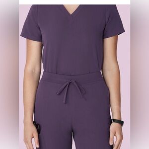 Women's dewberry 9 pocket jogger scrubs